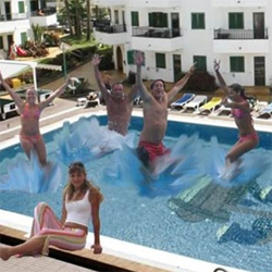 Photoshop Disasters: Best of January